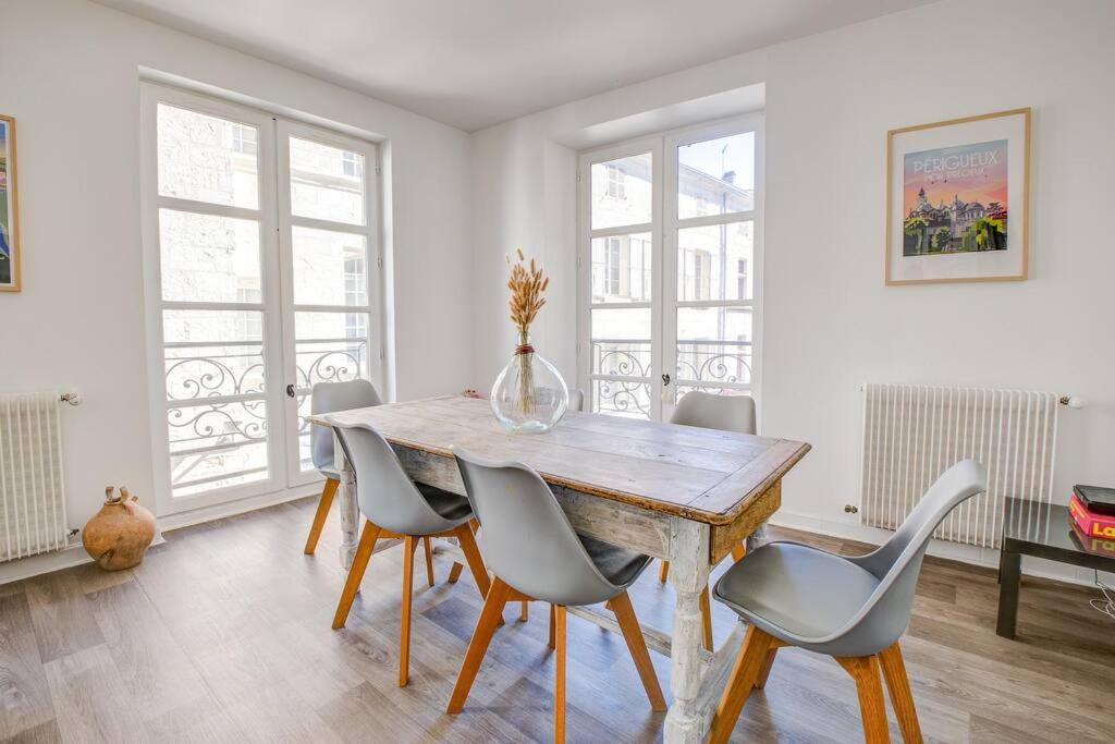 Famille Au Coeur De Perigueux Apartment Exterior foto